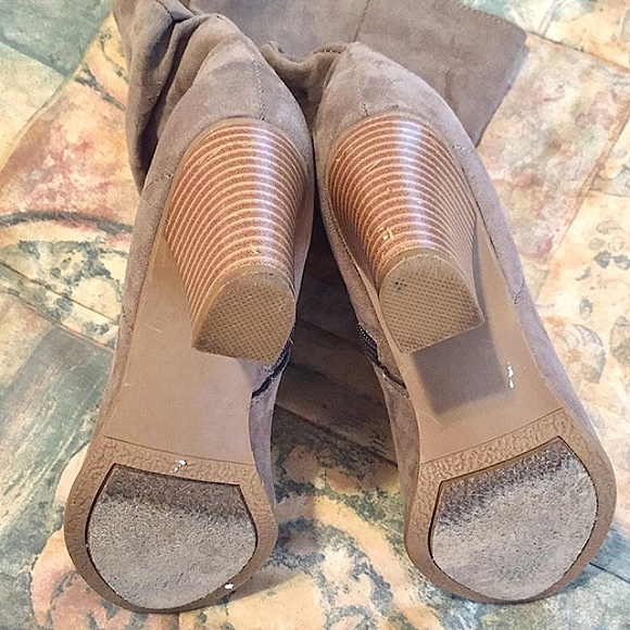 🌺Rue21 Taupe Suede Scrunch Boot (6/7)🌺 - Picture 12 of 14